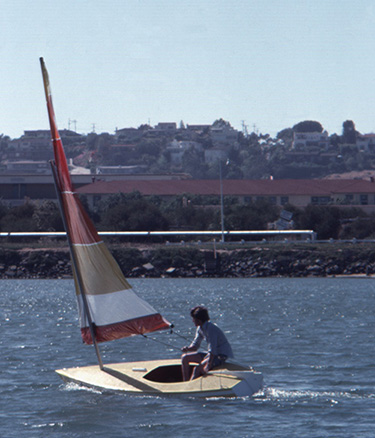  the weight is kept down to the same as the popular Laser Class boats