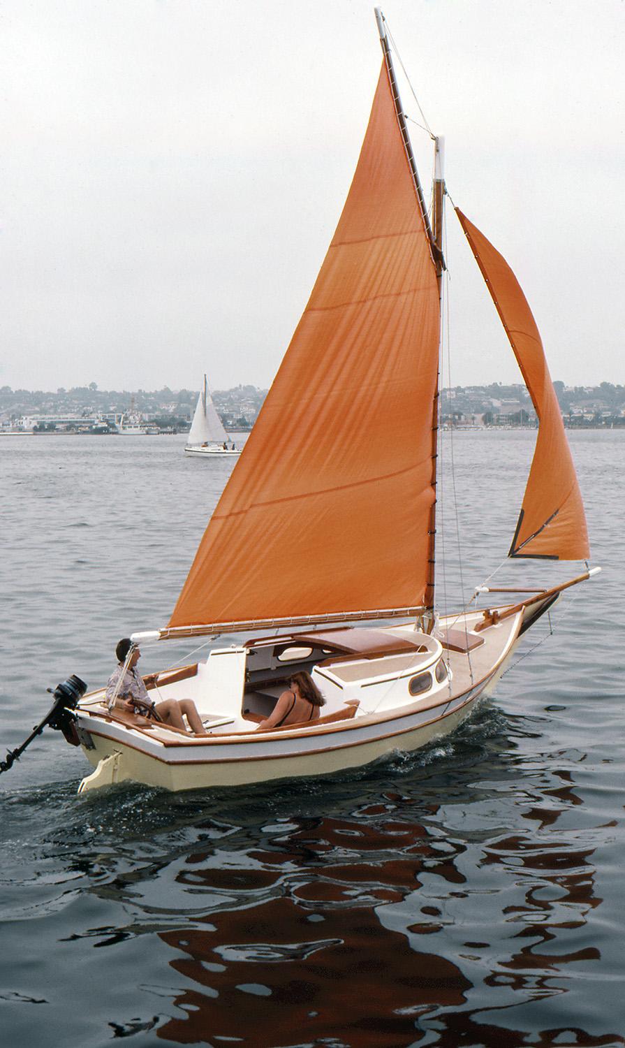 vacationer sailboat